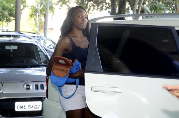 Após derrota, tenista Venus Williams vai às compras em Florianópolis Julio Cavalheiro/Agencia RBS