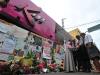 Em frente ao local da tragédia, eles fizeram um ato religioso e depois seguiram para uma missa
