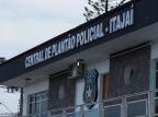 DIC de Itajaí adota cautela sobre atentado em Central de Polícia 1/Agencia RBS DIC de Itajaí adota cautela sobre atentado em Central de Polícia 1/Agencia RBS