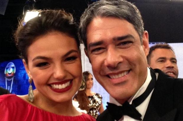 William Bonner tieta artistas da Globo nos bastidores do Melhores do Ano Twitter/Reprodução