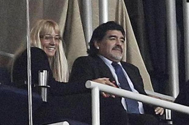 Atual campeão francês, Montpellier quer Maradona como treinador The Grosby Group/Reprodução Atual campeão francês, Montpellier quer Maradona como treinador The Grosby Group/Reprodução