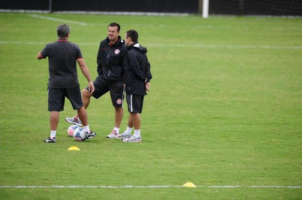 Com Dunga, Inter quebra sequência de mais de um ano sem repetir escalação Carlos Macedo/Especial Com Dunga, Inter quebra sequência de mais de um ano sem repetir escalação Carlos Macedo/Especial