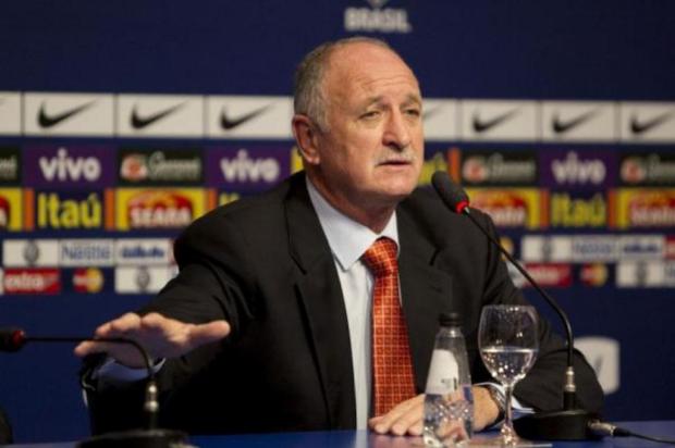 Felipão explica convocação de Fernando: "Não deixa exposta a minha defesa" Site oficial- CBF/Divulgação Felipão explica convocação de Fernando: "Não deixa exposta a minha defesa" Site oficial- CBF/Divulgação