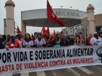 Mulheres ligadas ao MST protestam em frente a fábrica em Taquari Rogério Pereira/O Fato Novo/Especial Mulheres ligadas ao MST protestam em frente a fábrica em Taquari Rogério Pereira/O Fato Novo/Especial