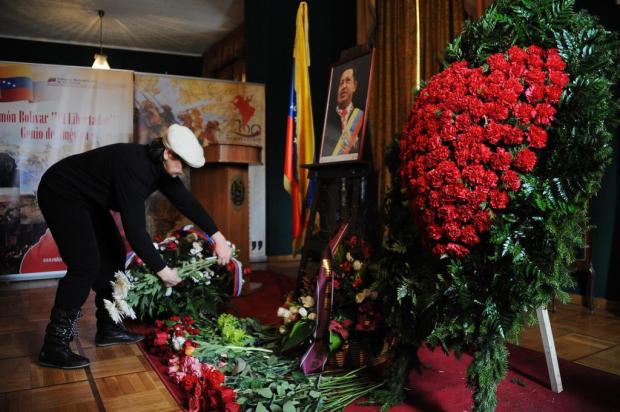 Presidente russo afirma que Chávez era um um homem que olhava para o futuro Natalia Kolesnikova/AFP Presidente russo afirma que Chávez era um um homem que olhava para o futuro Natalia Kolesnikova/AFP
