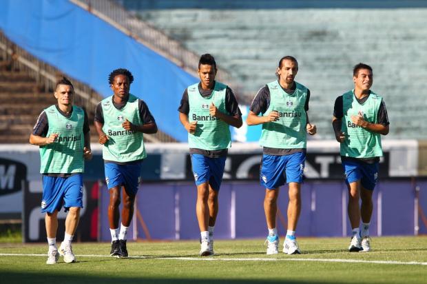 Ainda sem o entrosamento ideal, Souza prevê crescimento do Grêmio nos próximos jogos Lucas Uebel, Divulgação Grêmio/ Ainda sem o entrosamento ideal, Souza prevê crescimento do Grêmio nos próximos jogos Lucas Uebel, Divulgação Grêmio/