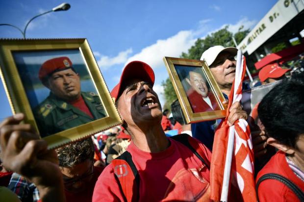 Movimento iniciado por Hugo Chávez tem futuro incerto na Venezuela Meridith Kohut/NYTNS