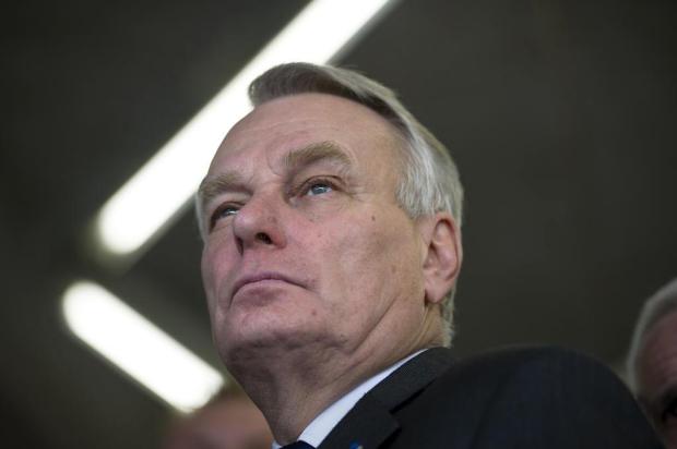 Governo francês planeja cortar 5 bilhões de euros em gastos em 2014 LIONEL BONAVENTURE/AFP Governo francês planeja cortar 5 bilhões de euros em gastos em 2014 LIONEL BONAVENTURE/AFP