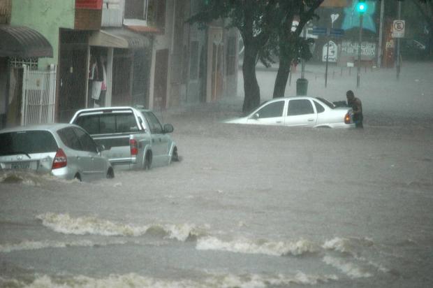 Chuva prejudica trânsito e fecha Aeroporto de Congonhas em São Paulo Paulo Preto/Futura Press/Estadão Conteúdo