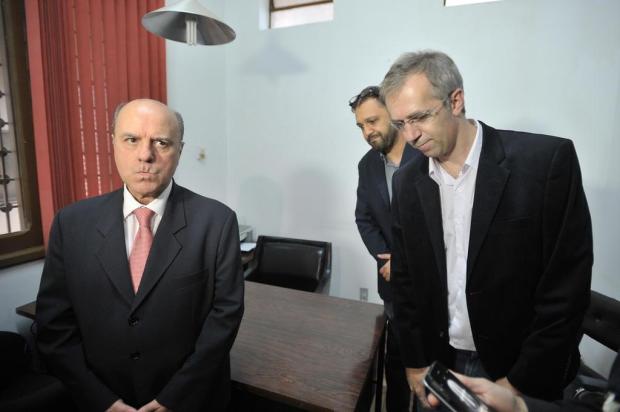 Em depoimento, Cezar Schirmer adotou a estratégia de ser didático Jean Pimentel/Agencia RBS Em depoimento, Cezar Schirmer adotou a estratégia de ser didático Jean Pimentel/Agencia RBS