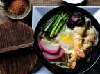 No Circuito Gastrô, Daimu serve o prato Nabeyaki Udon, tradicional no Japão Mauro Vieira/Agencia RBS No Circuito Gastrô, Daimu serve o prato Nabeyaki Udon, tradicional no Japão Mauro Vieira/Agencia RBS