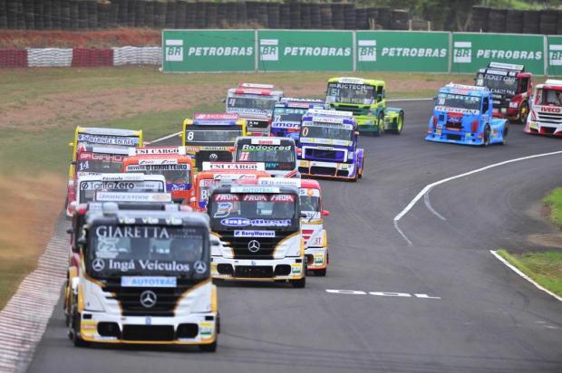 Welington Cirino vence pela quarta vez no circuito gaúcho da Fórmula Truck Lauro Alves/Agencia RBS