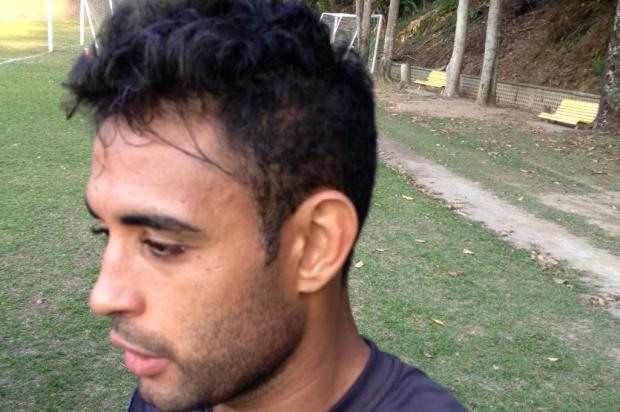 Werley confirma ter código com Zé Roberto: "Sei direitinho onde a bola vai" Diogo Olivier/Zero Hora Werley confirma ter código com Zé Roberto: "Sei direitinho onde a bola vai" Diogo Olivier/Zero Hora