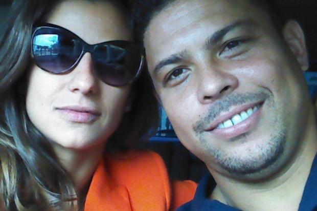 Ronaldo posta foto e se declara para Paula Morais: "Vou morrer de saudades" Instagram/Reprodução Ronaldo posta foto e se declara para Paula Morais: "Vou morrer de saudades" Instagram/Reprodução