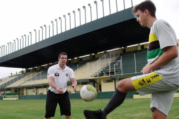 Meio esportivo é um bom campo de trabalho para fisioterapeutas Nataniel Corrêa/Divulgação Meio esportivo é um bom campo de trabalho para fisioterapeutas Nataniel Corrêa/Divulgação