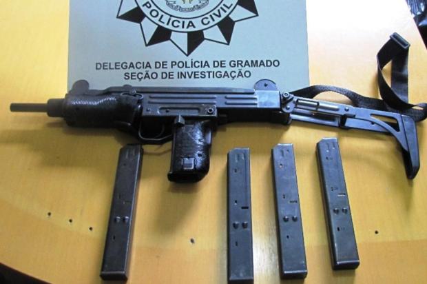 Polícia Civil apreende submetralhadora em sítio no interior de Taquara Polícia Civil/Divulgação
