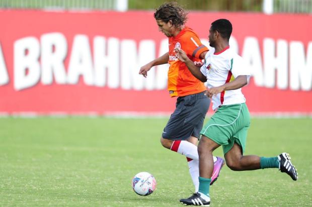 Com três de Rafael Moura, reservas do Inter goleiam em jogo-treino por 9 a 2 Alexandre Lops,Inter/Divulgação Com três de Rafael Moura, reservas do Inter goleiam em jogo-treino por 9 a 2 Alexandre Lops,Inter/Divulgação