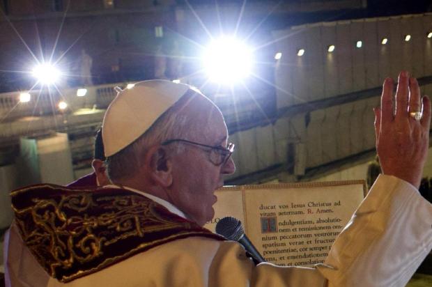 Papa Francisco promete pontificado de companheirismo entre Igreja e fiéis em discurso L'Oservatore Romano/AFP/OSSERVATORE ROMANO