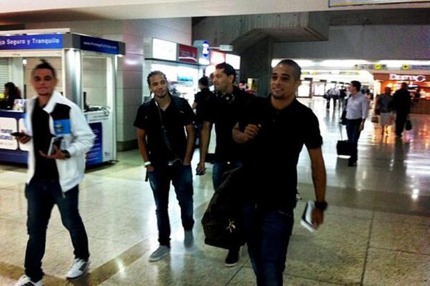 FOTO: Após derrota, Grêmio inicia retorno a Porto Alegre Divulgação, Grêmio/ FOTO: Após derrota, Grêmio inicia retorno a Porto Alegre Divulgação, Grêmio/