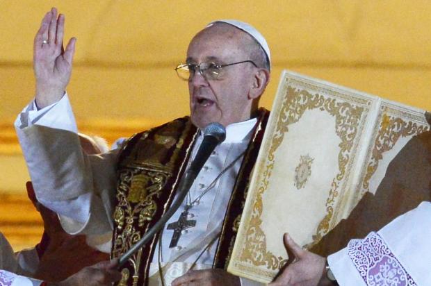 Papa Francisco: homem simples, humilde, de estilo discreto VINCENZO PINTO/AFP