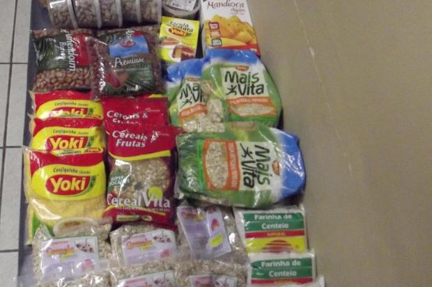 Polícia apreende mercadorias vencidas em supermercado de Porto Alegre Polícia Civil/Divulgação Polícia apreende mercadorias vencidas em supermercado de Porto Alegre Polícia Civil/Divulgação