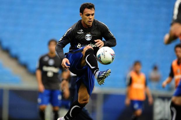 Em treino na Arena, Kleber marca e é relacionado para jogo contra o Lajeadense Mauro Vieira/Agencia RBS Em treino na Arena, Kleber marca e é relacionado para jogo contra o Lajeadense Mauro Vieira/Agencia RBS