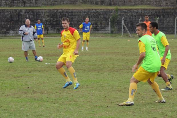 Em busca de deixar para trás a má fase, Veranópolis enfrenta Santa Cruz fora de casa Carlos Alberto Jung, divulgação/ Em busca de deixar para trás a má fase, Veranópolis enfrenta Santa Cruz fora de casa Carlos Alberto Jung, divulgação/