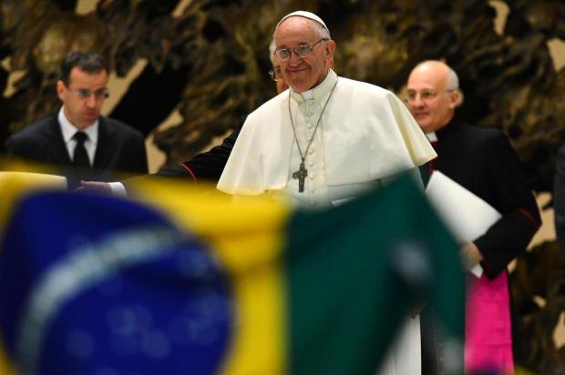 "Gostaria de uma igreja pobre, para os pobres", diz papa Francisco Giuseppe Cacace/AFP "Gostaria de uma igreja pobre, para os pobres", diz papa Francisco Giuseppe Cacace/AFP