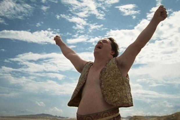 Protagonista do filme Colegas realiza sonho de conhecer o ator Sean Penn Europa Filmes/Divulgação
