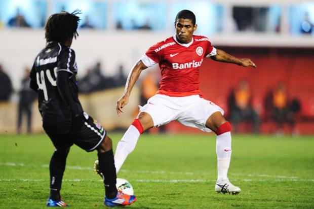 Exame aponta tendinite no joelho e Ygor poderá voltar ao time na próxima semana Alexandre Lops, Divulgação/ Exame aponta tendinite no joelho e Ygor poderá voltar ao time na próxima semana Alexandre Lops, Divulgação/