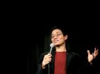 Nova York oferece variedade de comediantes imigrantes Yana Paskova/NYTNS Nova York oferece variedade de comediantes imigrantes Yana Paskova/NYTNS