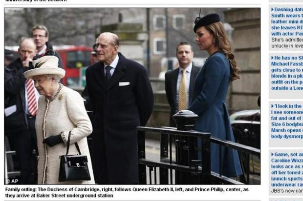 Kate Middleton mostra barriguinha em eventos em dois dias seguidos Daily Mail/Reprodução