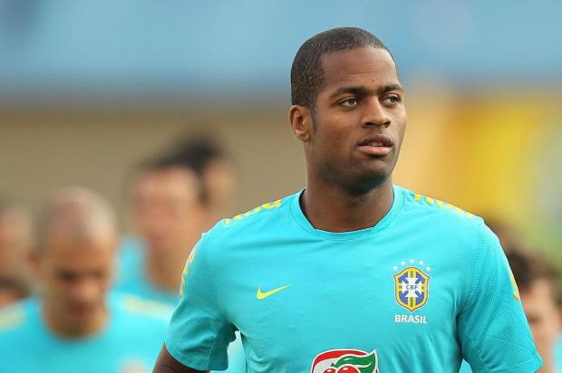 Zagueiro Dedé é o quarto desfalque de Felipão para enfrentar a Itália Rafael Ribeiro/CBF/Divulgação