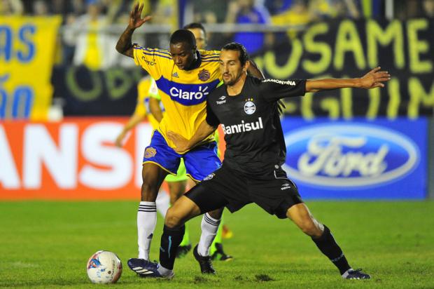 Barcos, sobre passes decisivos: "Cada um vai ter que contar como gol também" Ricardo Duarte/ Barcos, sobre passes decisivos: "Cada um vai ter que contar como gol também" Ricardo Duarte/