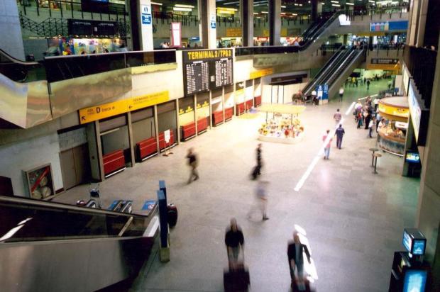 Ministro quer privatizar mais aeroportos Ver Descrição/Ver Descrição