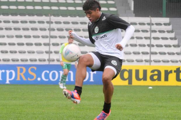 "É para emplacar de vez" acredita Bergson, após marcar seu primeiro gol pelo Juventude Roni Rigon, Agência RBS/