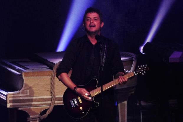 Alejandro Sanz mescla baladas românticas e ritmos latinos em apresentação única em Porto Alegre Bruno Alencastro/Agencia RBS
