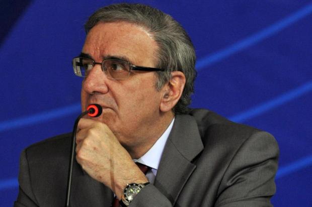 "Intervencionismo é conversa mole", diz o economista Luiz Gonzaga Belluzzo Fabio Rodrigues Pozzebom/Agência Brasil "Intervencionismo é conversa mole", diz o economista Luiz Gonzaga Belluzzo Fabio Rodrigues Pozzebom/Agência Brasil