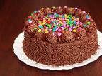 Prepare um bolo de brigadeiro para o domingo de Páscoa Divulgação/Divulgação