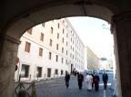 Papa decide ficar em Santa Marta  OSSERVATORE ROMANO/AFP PHOTO