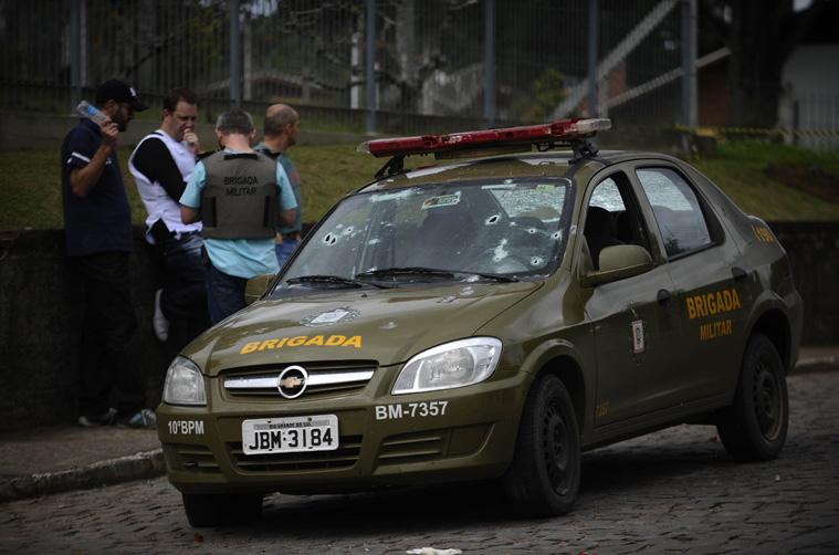 Pelo menos dois brigadianos foram baleados na ação:imagem 2