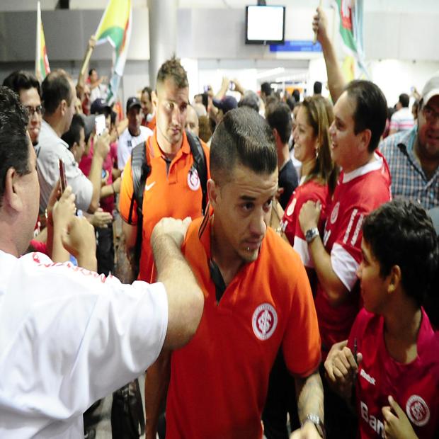 FOTO: Inter é recebido com festa no Acre antes de estreia na Copa do Brasil Alexandre Lops/Divulgação/Inter