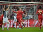 Bayern de Munique derrota a Juventus por 2 a 0 pelas quartas da Liga Guenter Schiffmann/AFP Bayern de Munique derrota a Juventus por 2 a 0 pelas quartas da Liga Guenter Schiffmann/AFP