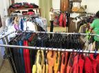 Brique solidário reforma roupas e oferece doações como se fosse loja em Gramado Cleiton Thiele/Especial Brique solidário reforma roupas e oferece doações como se fosse loja em Gramado Cleiton Thiele/Especial