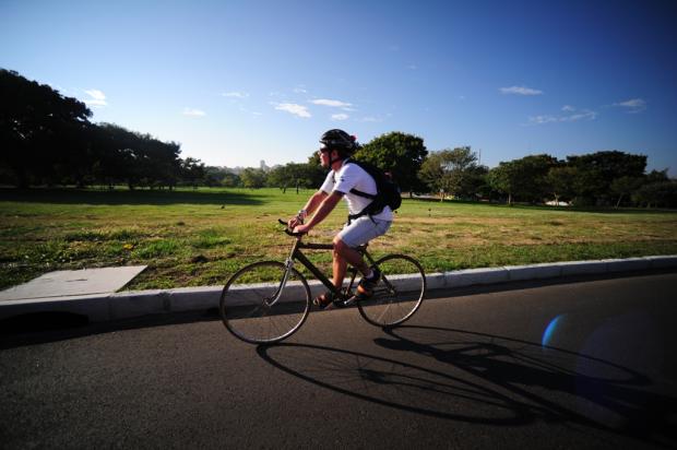 Ciclismo conquista cada vez mais adeptos em Porto Alegre Ronaldo Bernardi/Agência RBS