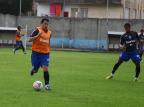 Dupla de ataque titular de 2012 se enfrenta em treino coletivo de reservas Rodrigo Fatturi, Divulgação Grêmio/ Dupla de ataque titular de 2012 se enfrenta em treino coletivo de reservas Rodrigo Fatturi, Divulgação Grêmio/