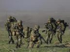 Japão se afasta ainda mais do pacifismo Jim Wilson/NYTNS Japão se afasta ainda mais do pacifismo Jim Wilson/NYTNS