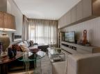Ambientação monocromática, mas vívida, norteia projeto de apartamento para jovem casal Claudio Fonseca/Divulgação