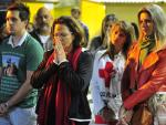 Familiares e amigos fazem vigília em homenagem às vítimas do incêndio na Kiss