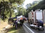 Acidente envolvendo dois caminhões e caminhonete na RS-122, em Caxias do Sul, deixa quatro feridos Roni Rigon/